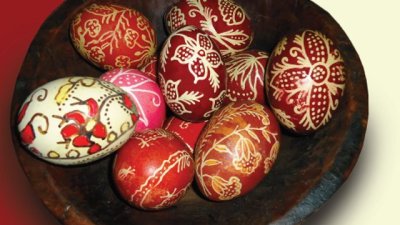 Тайните на ръчно изписаните великденски яйца
