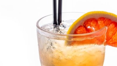 Коктейл "солена чихуахуа" 