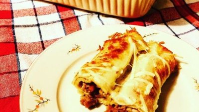 Палачинки с пилешко на фурна