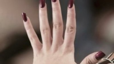 Тенденции в пролетния маникюр