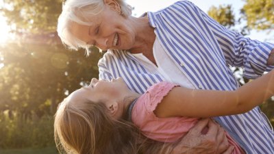 6 добри причини детето да е с баба и дядо през лятната ваканция  