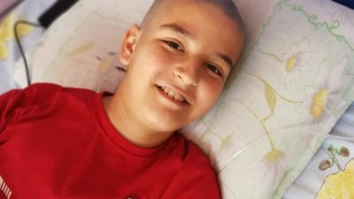 Да помогнем на 12-годишния Калоян да пребори рака