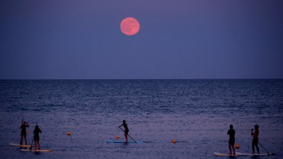 Как ще ни се отрази ягодовата Луна?