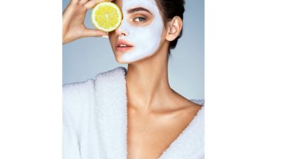 Как да се грижим за суха, мазна и чувствителна кожа – съвети от гримьори