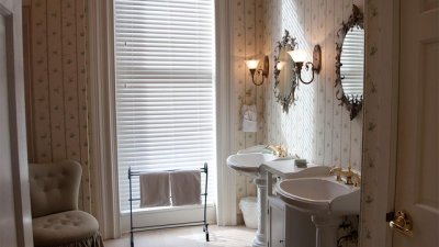 Чиста къща – страстен секс