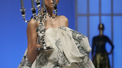 Похвала за зимните рокли