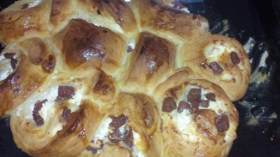 Солен кекс „Охлюв“ със сирене и салам