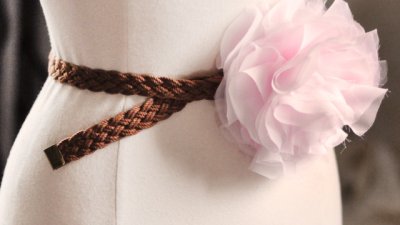 Как да си направите брошка от шифон и тюл