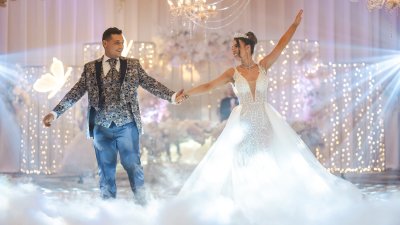 Поли Хубавенска се омъжи в пищна приказна сватба