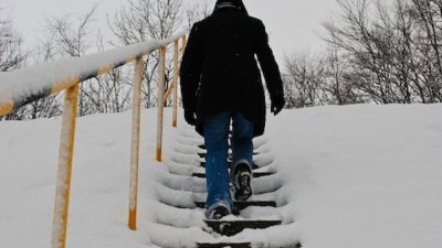 Защо непрекъснато ни е студено?