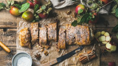 Щрудел с ябълки и моркови