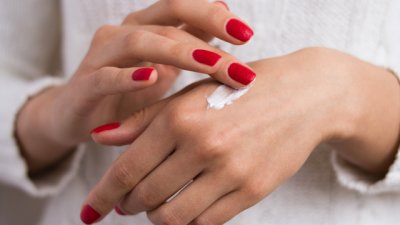 Любимите 8 грижи за красиви ръце