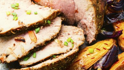 Печено карамелизирано свинско бонфиле с тиква