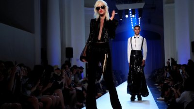 Пушещите модели на  Жан-Пол Готие