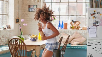 Кое му е хубавото на това да живееш сам?