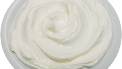 Как да проверим дали киселото мляко е истинско?