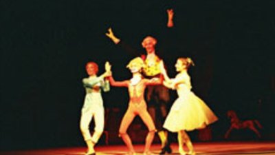 “Зорба Гъркът” и “Лешникотрошачката” ще се играят в Софийската опера 