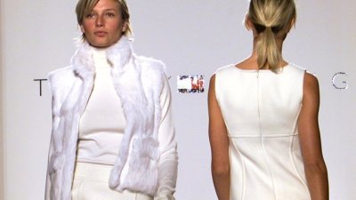 Модният елек от изкуствена кожа – с какво да го съчетаем