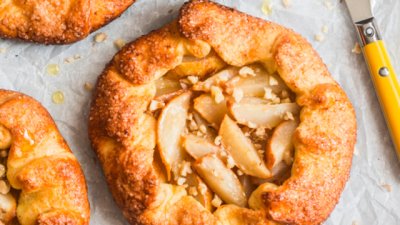 Тарта с круши и бутертесто