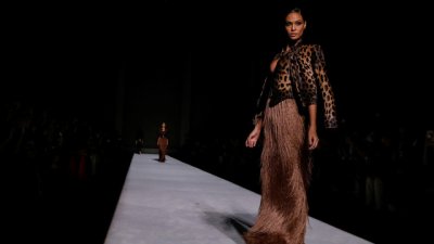 Деликатен блясък от Tom Ford за пролет/лято 2019