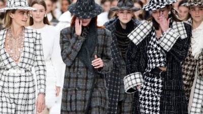 Последната колекция на Карл Лагерфелд за Chanel