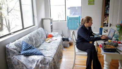 Работа от вкъщи – предимства и недостатъци