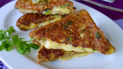  Рецепта за солени пържени филийки за бърза закуска