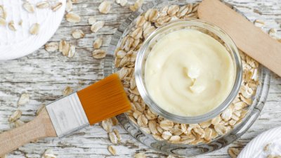 Домашен лосион с овес за суха кожа