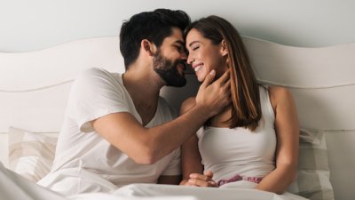 Признаци, че връзката ви е дълбока на духовно ниво