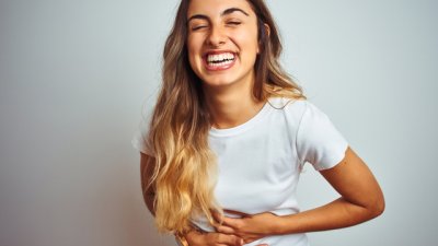 Защо се смеем в ситуации, които не са смешни?