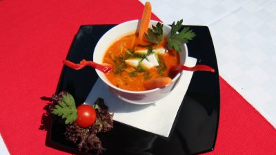 Зеленчукова супа с фета сирене