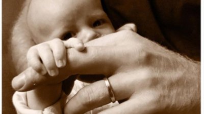 Принц Хари и Меган Маркъл показаха Арчи на Деня на бащата
