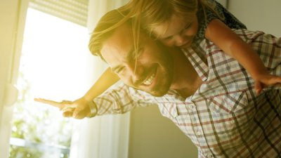 Защо ролята на бащата е уникална за възпитанието на детето 