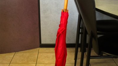 Пет места, където да си държим чадърите