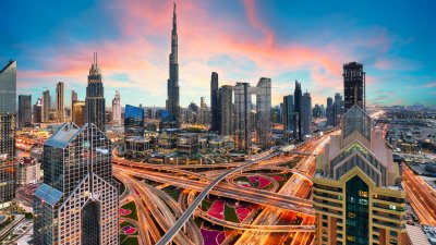 Суперколите на Дубай: Лукс, скорост и престиж по улиците край пустинята