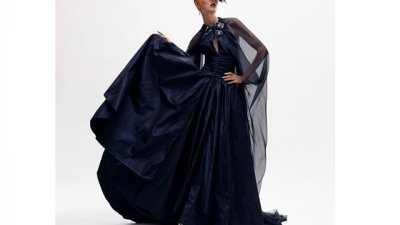 Изящни рокли и пънк настроение в колекцията Haute Couture на Chanel