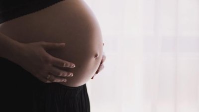 Фетален дистрес – симптоми и рискове 