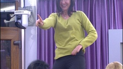 Ирина Флорин в ново амплоа и страстен танц