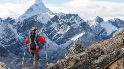Знаете ли, че... има по-висок връх от Еверест?
