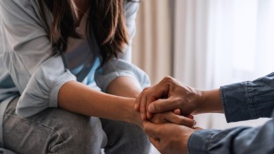 50 интимни въпроса, които да зададете на половинката си