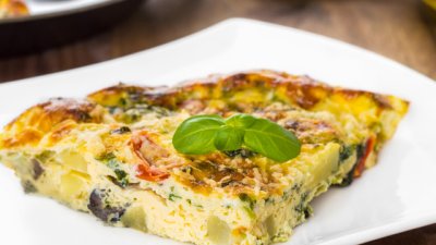 Фритата с маслини и зелени чушки