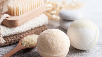 Домашни бомбички за вана с кокосово масло