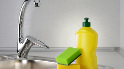 Домашен препарат за миене на съдове