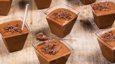 Шоколадов мус със сметана и кафе