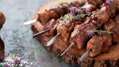 Агнешки шишчета с билки 