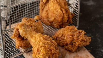 Как да почистите своя Airfryer и да се отървете от мазнините