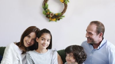 Вкъщи за празниците