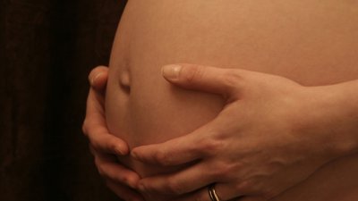 Бременна и пред компютъра – колко е вредно?