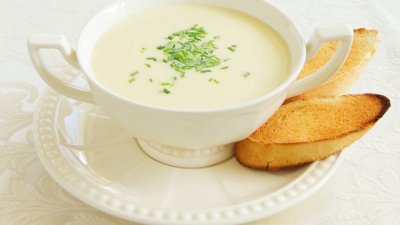 Лучена крем супа с грюер