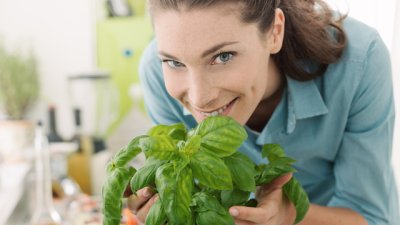 10 антистареещи подправки за кожата